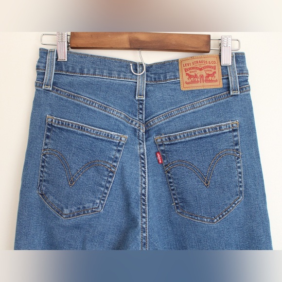 Levi’s Ribcage Straight Ankle Jeans Size 27 - Picture 9 of 13